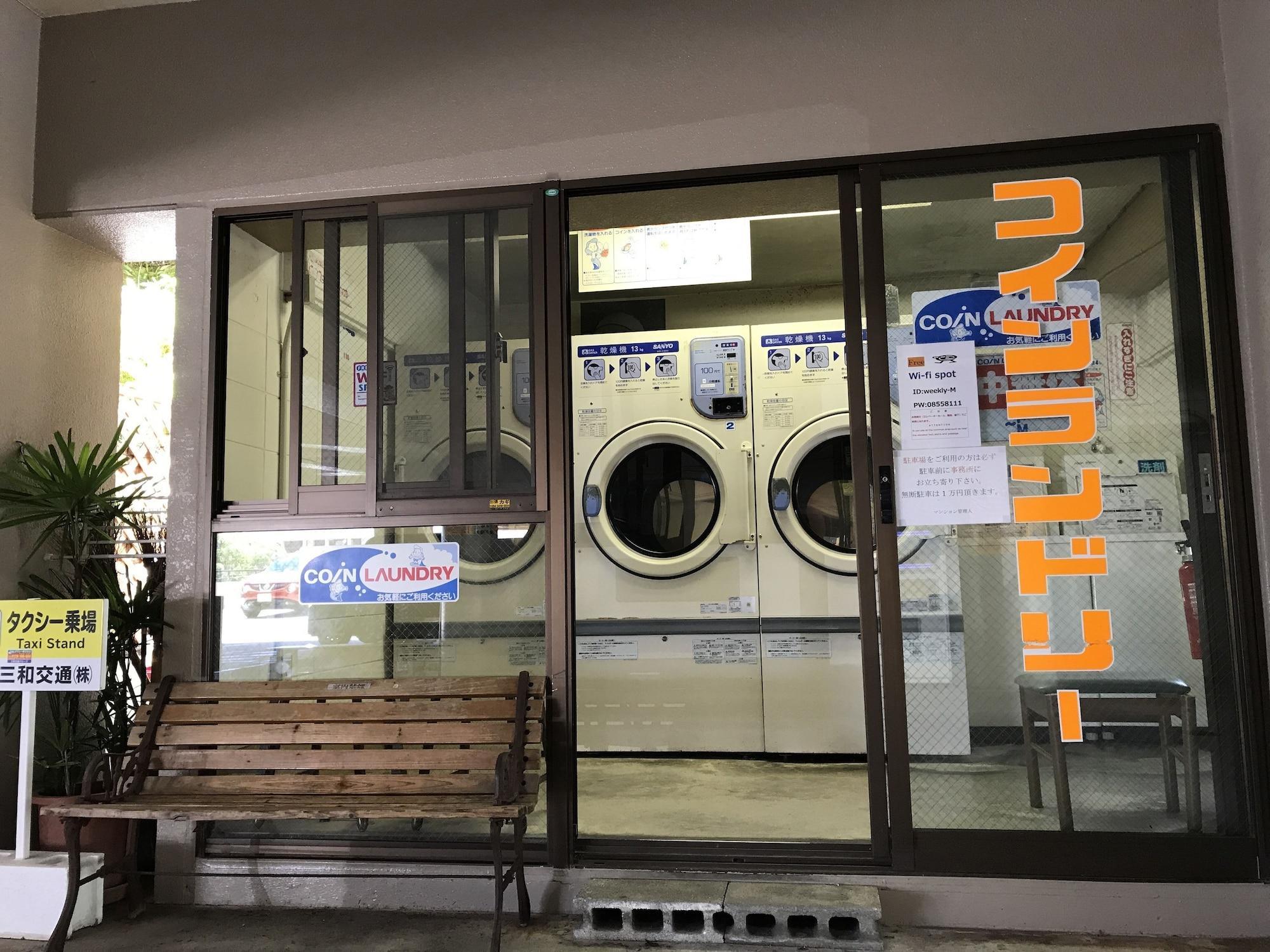 Weekly Harbourview Mansion Main Building Apartamento Naha Exterior foto