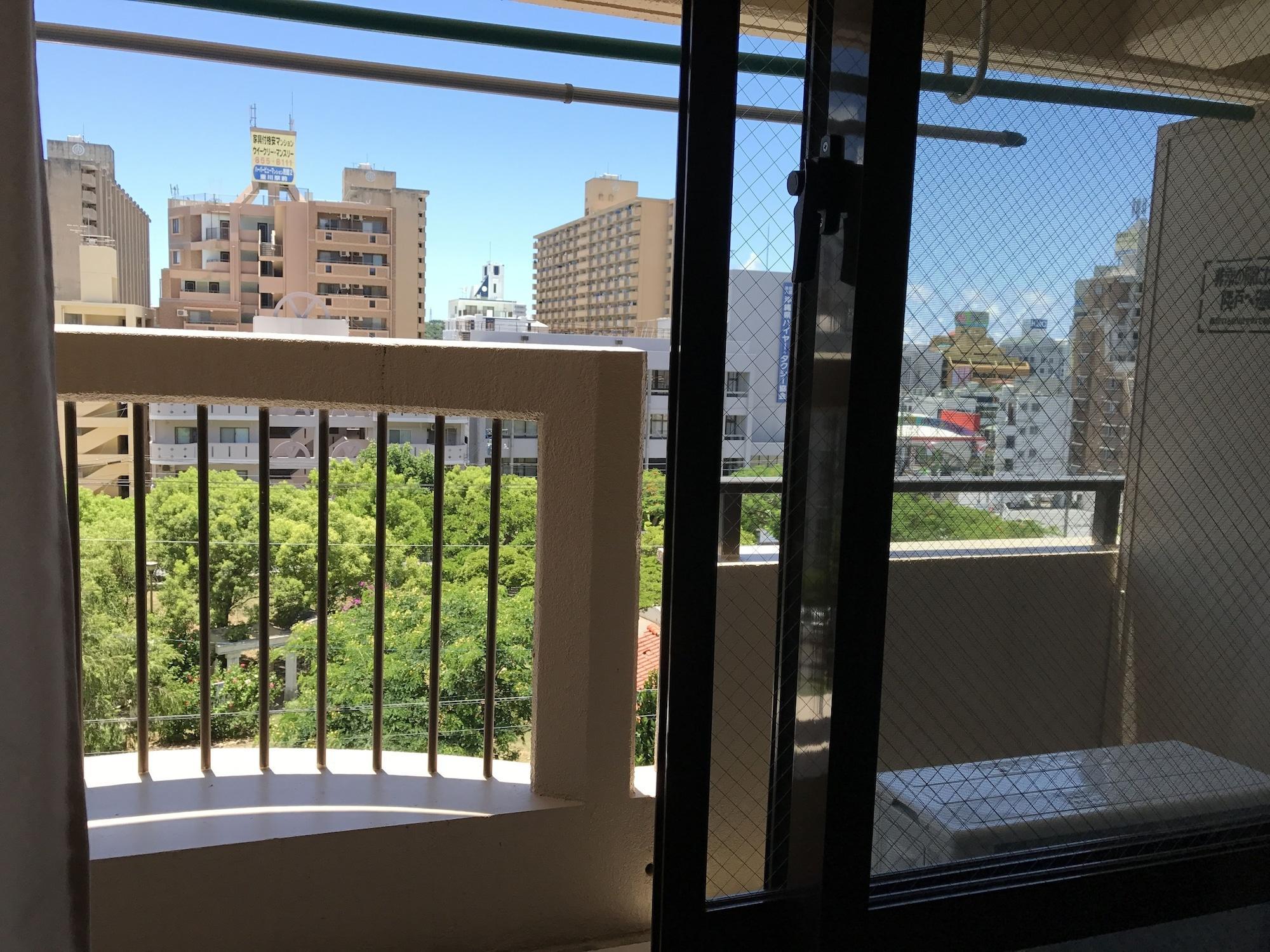 Weekly Harbourview Mansion Main Building Apartamento Naha Exterior foto