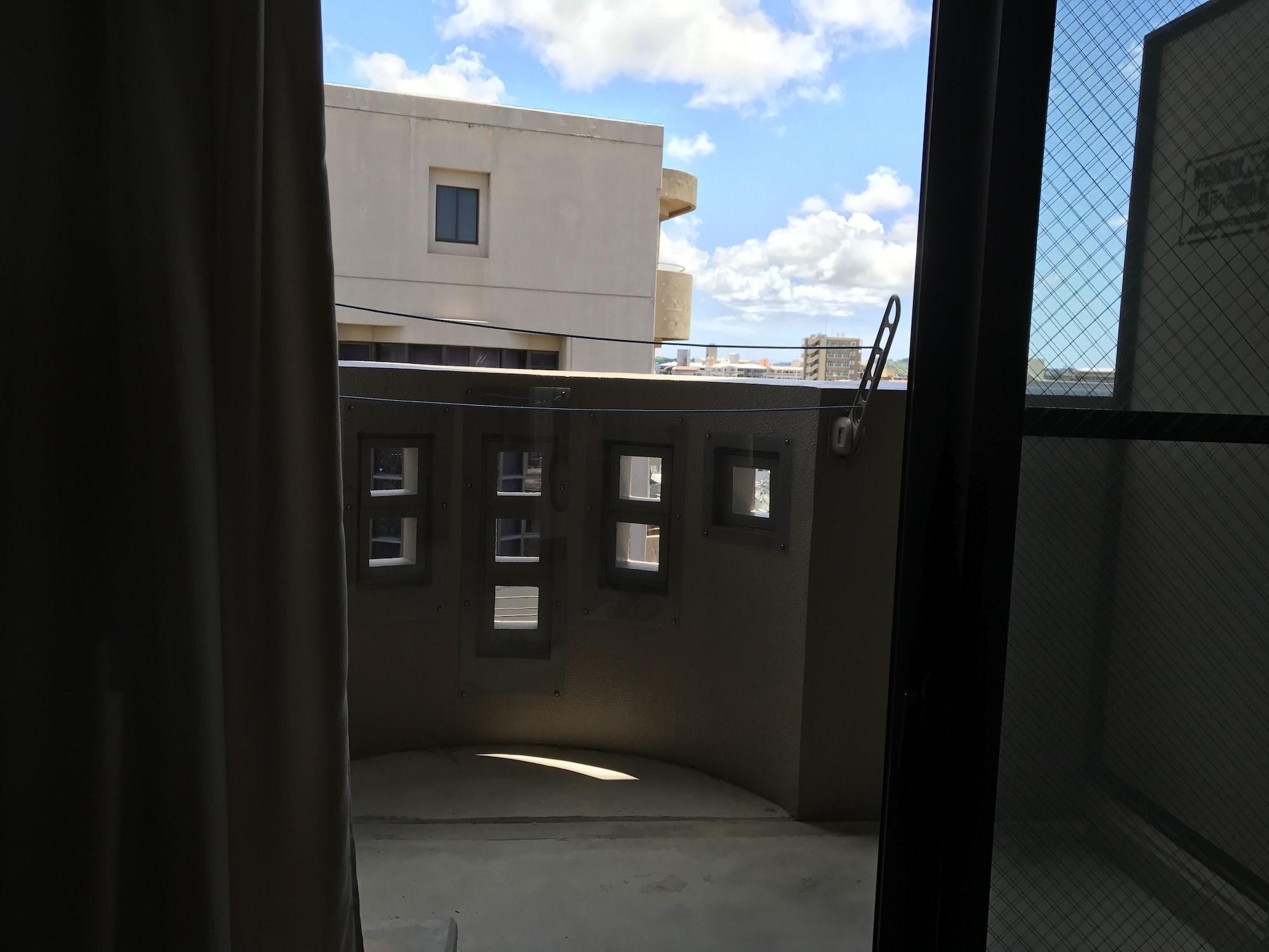 Weekly Harbourview Mansion Main Building Apartamento Naha Exterior foto