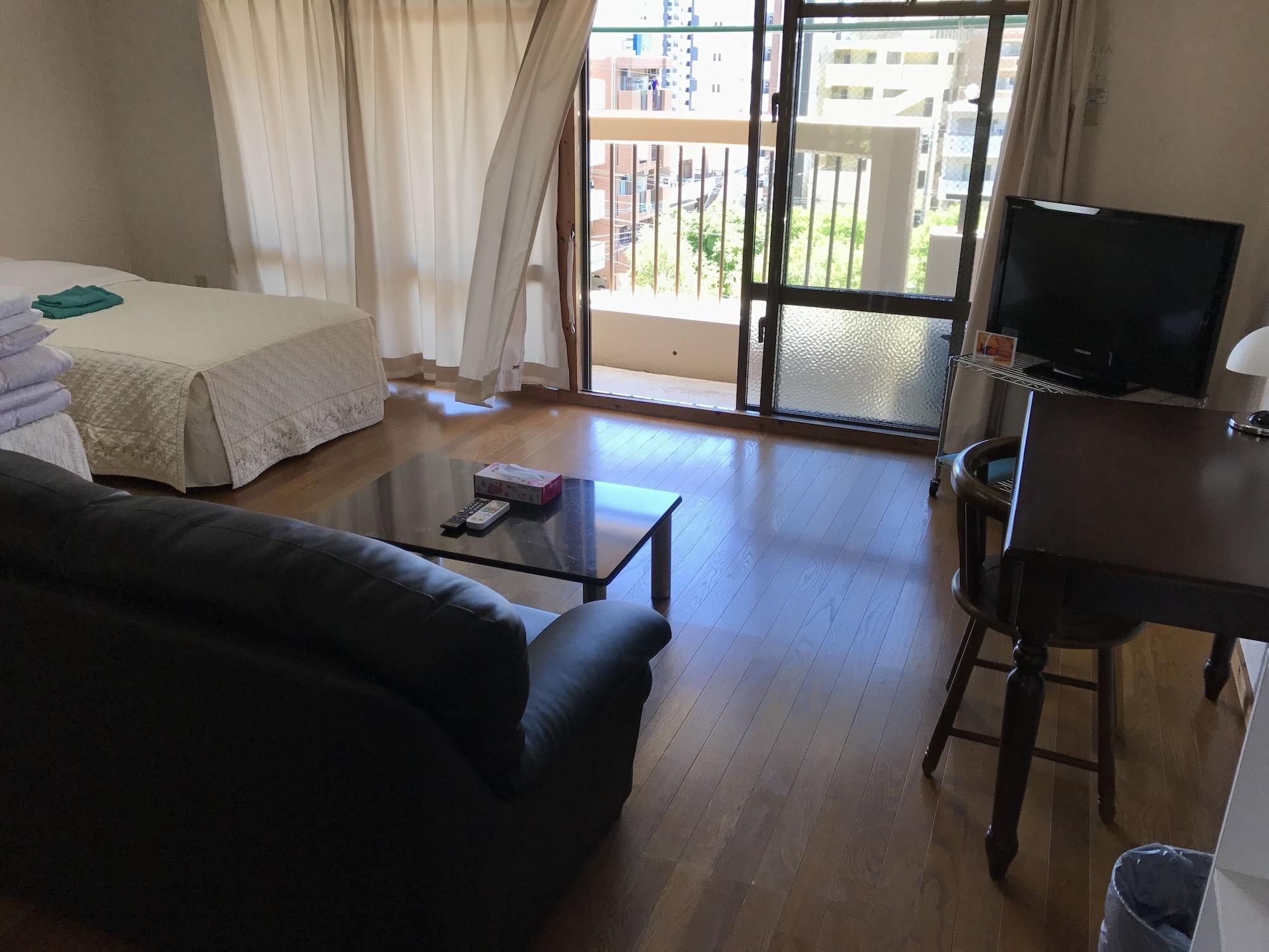 Weekly Harbourview Mansion Main Building Apartamento Naha Exterior foto